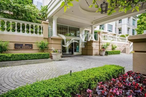 260618114313_entrance gardrn.jpg